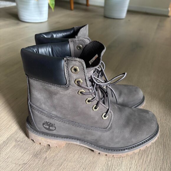 Timberland Womens Classic 6-Inch Premium Waterproof Leather Boots US 7.5 - Picture 2 of 8